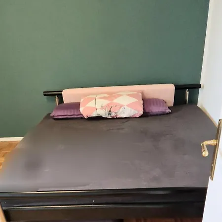 شقة Grosse 3 Zimmer Ferienwohnung In